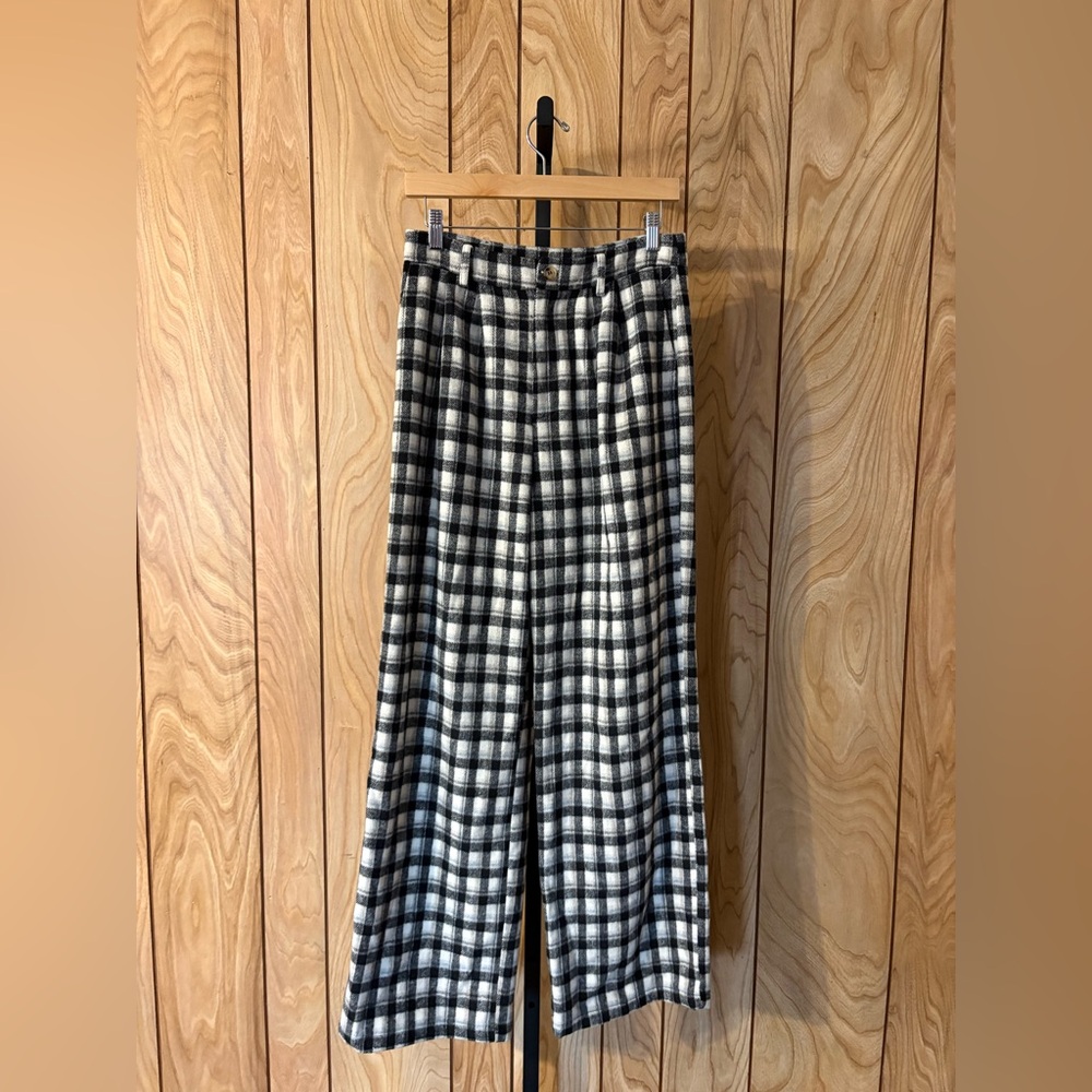 Black & White Plaid Wide-Leg Trousers